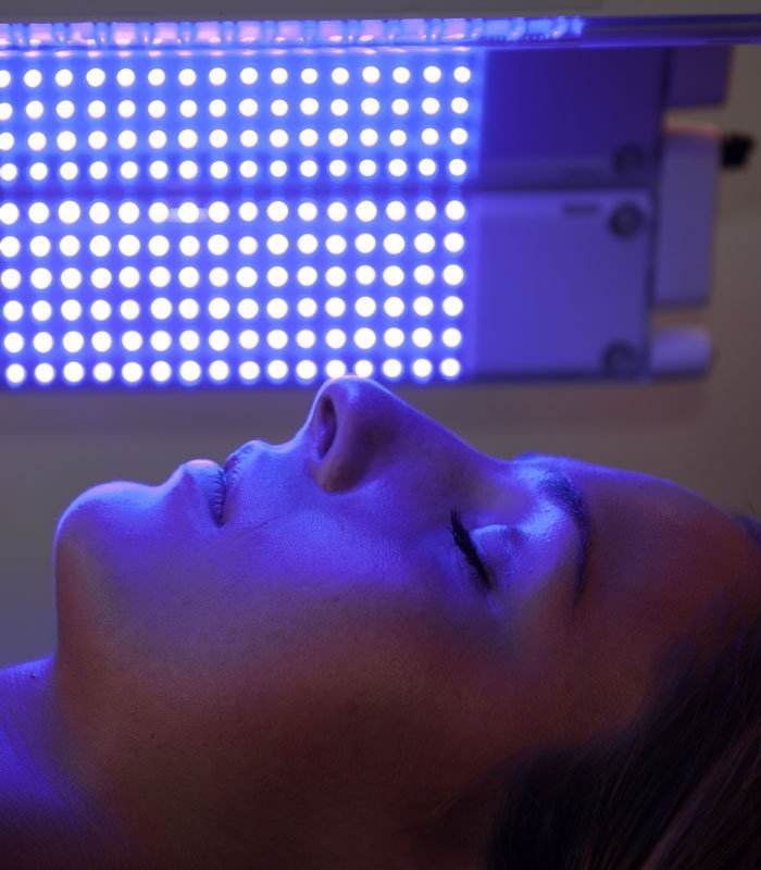 Blue light therapy for eczema